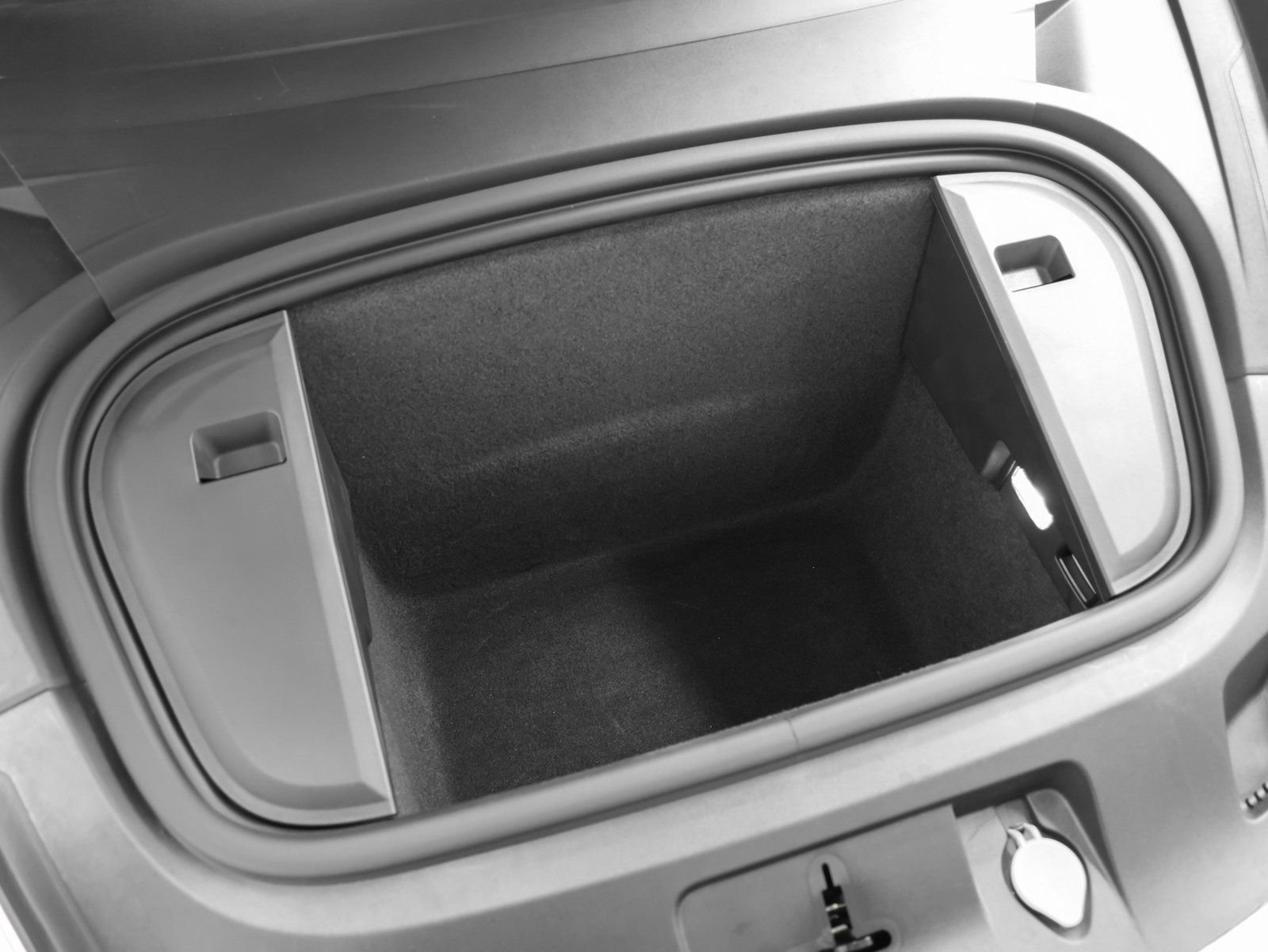 Certified 2021 Porsche Taycan Turbo image 18