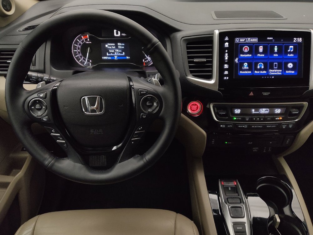 Used 2018 Honda Pilot Touring image 22