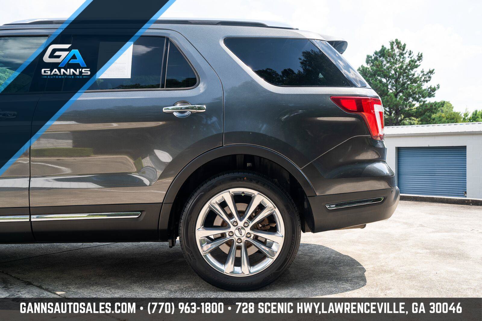 Used 2018 Ford Explorer Limited FWD image 5