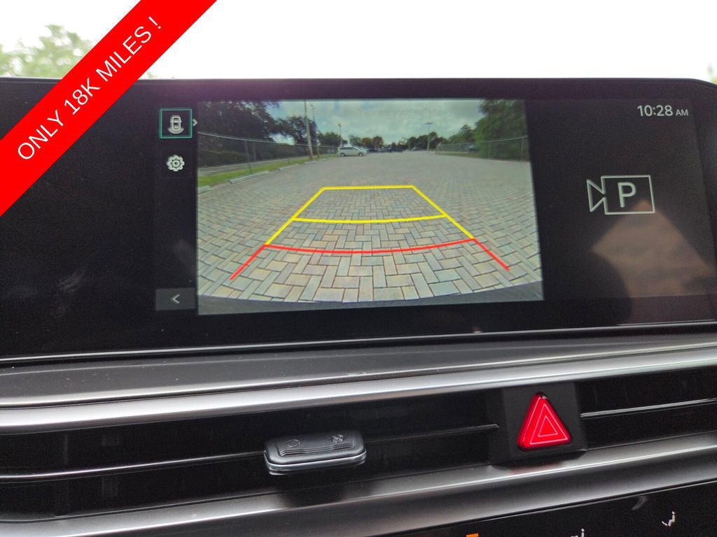 Used 2025 Kia Sorento LX FWD image 35
