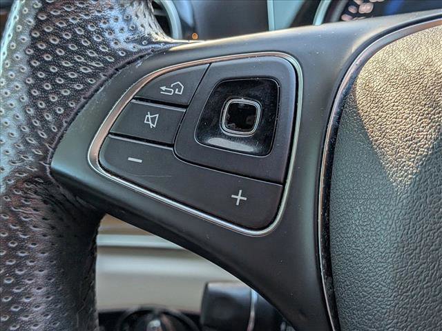 Used 2018 Mercedes-Benz E 300 image 11