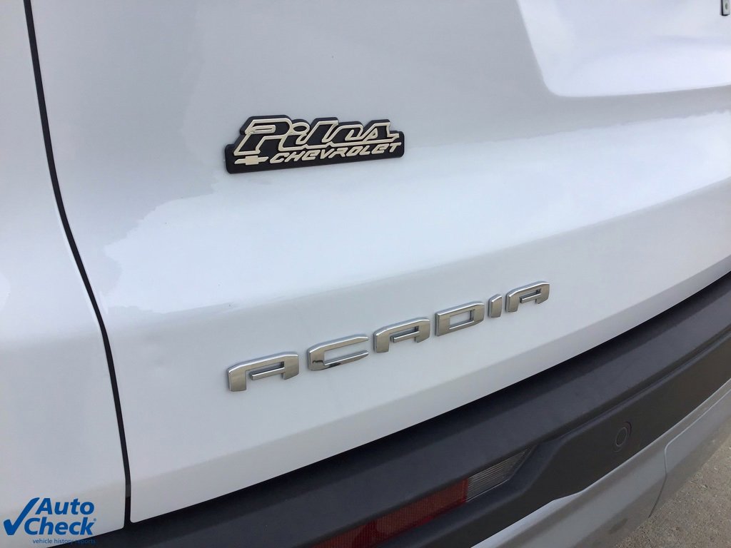 Used 2025 GMC Acadia Elevation image 47