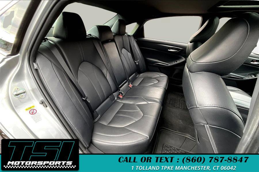 Used 2019 Toyota Avalon XLE FWD image 27
