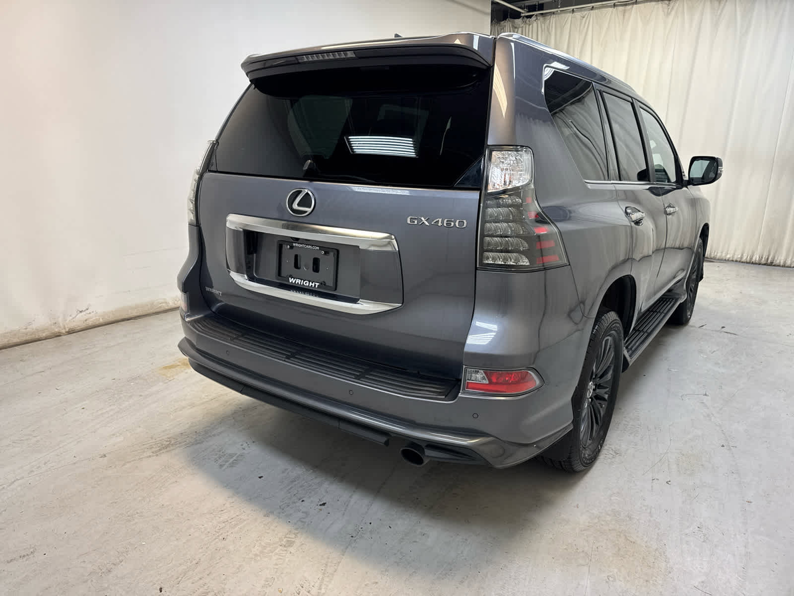 Used 2023 Lexus GX 460 Premium image 11