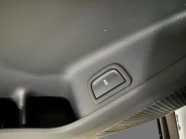 New 2026 Chevrolet Traverse LT w/ Driver Confidence Package image 9