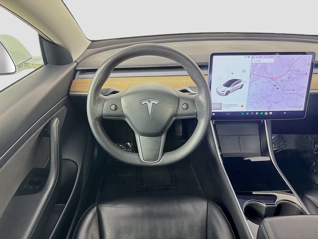 Used 2020 Tesla Model 3 Standard Range RWD image 29