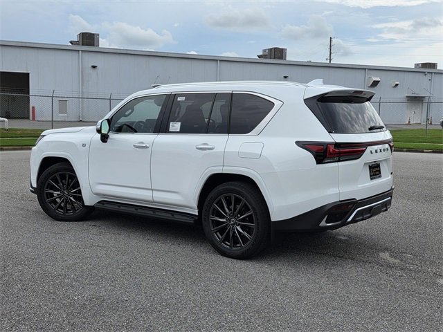 New 2025 Lexus LX 600 F Sport image 4