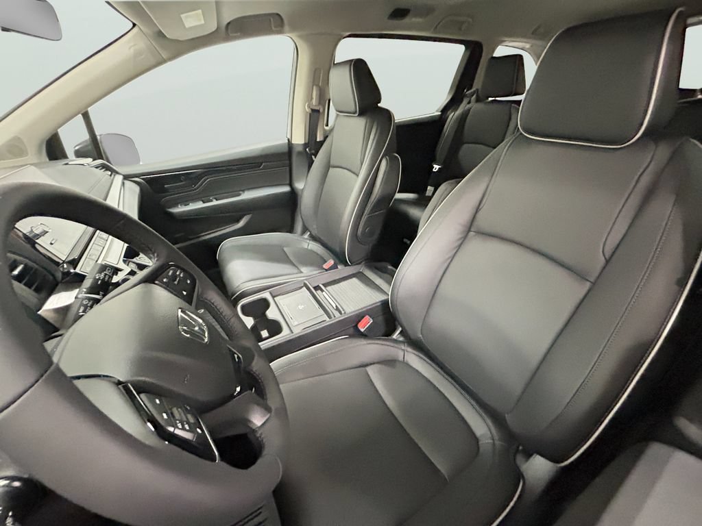 Used 2026 Honda Odyssey Touring image 21