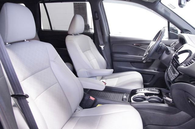 Used 2020 Honda Passport Elite image 12