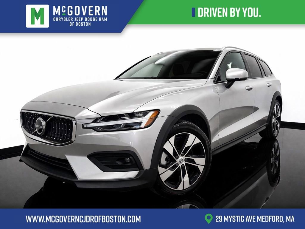 Used 2025 Volvo V60 B5 Cross Country Plus AWD/4WD video 1