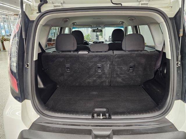 Used 2014 Kia Soul FWD image 39