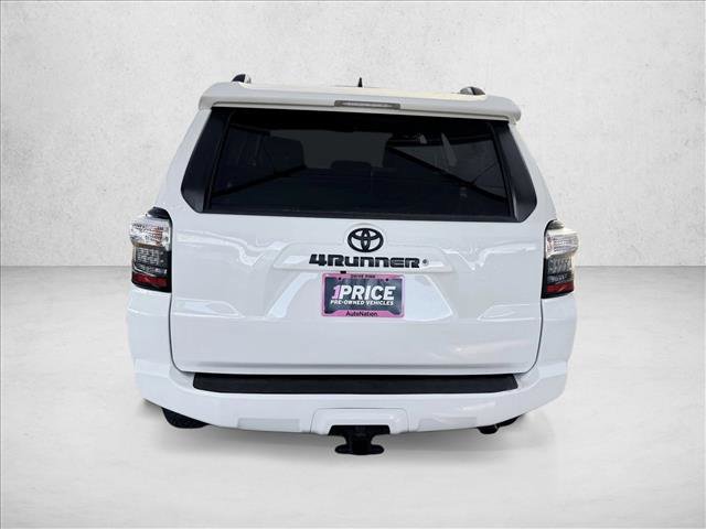 Used 2019 Toyota 4Runner SR5 image 3