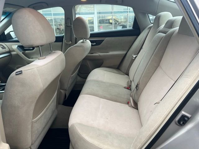 Used 2013 Nissan Altima 2.5 S FWD image 19