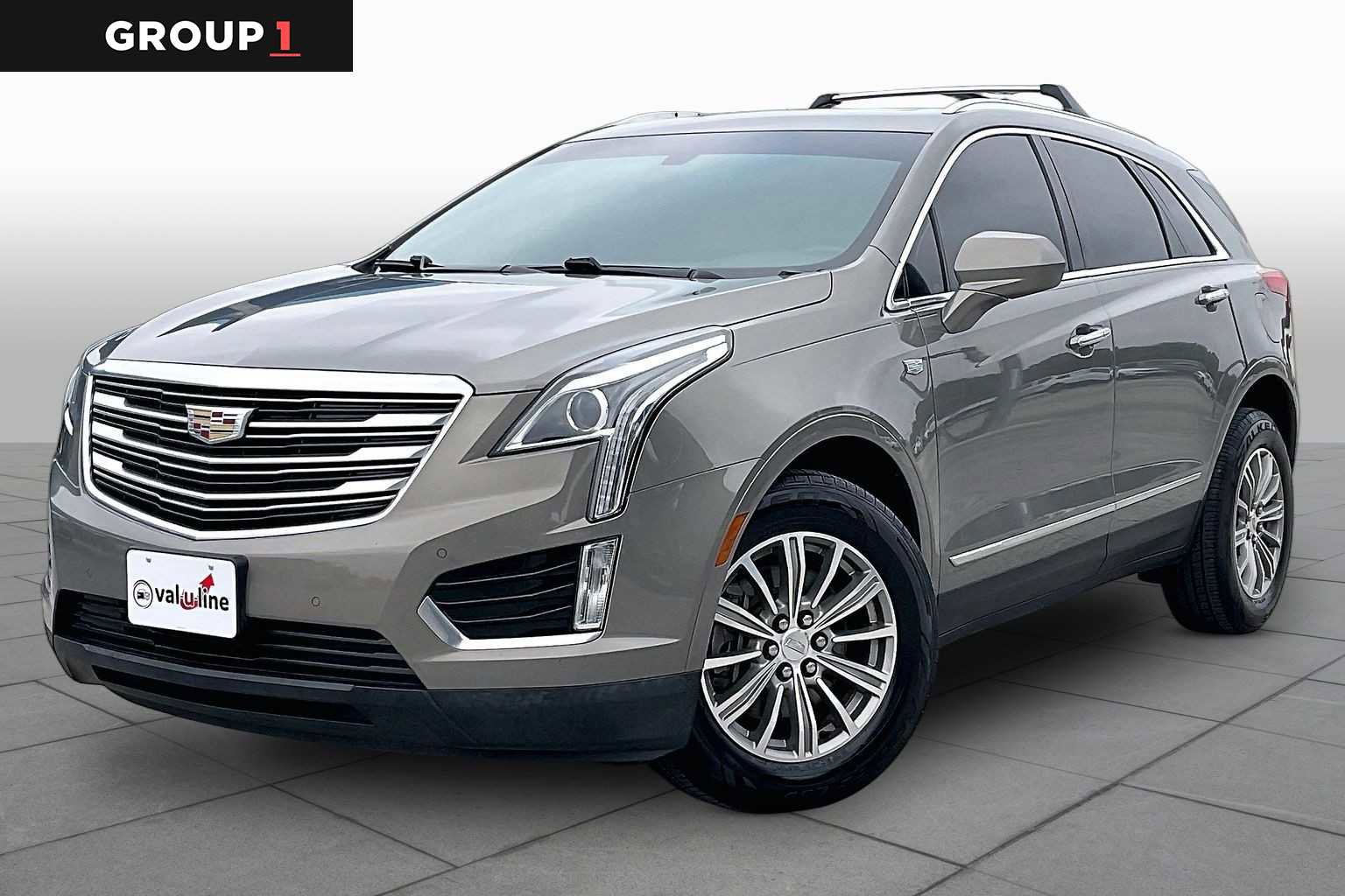 Used 2018 Cadillac XT5 Luxury FWD image 1