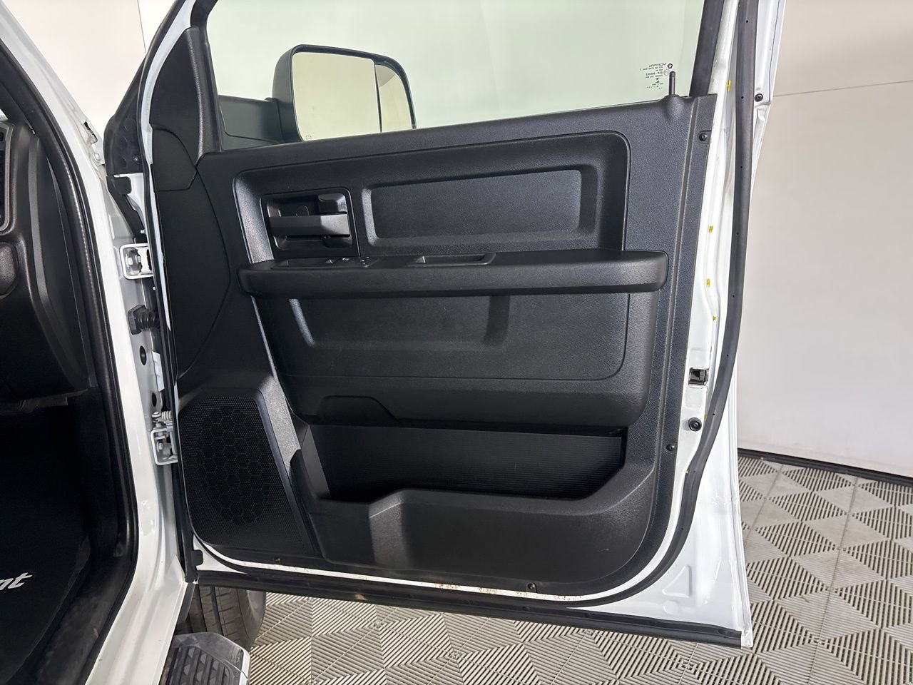 Used 2022 RAM 3500 Tradesman image 22