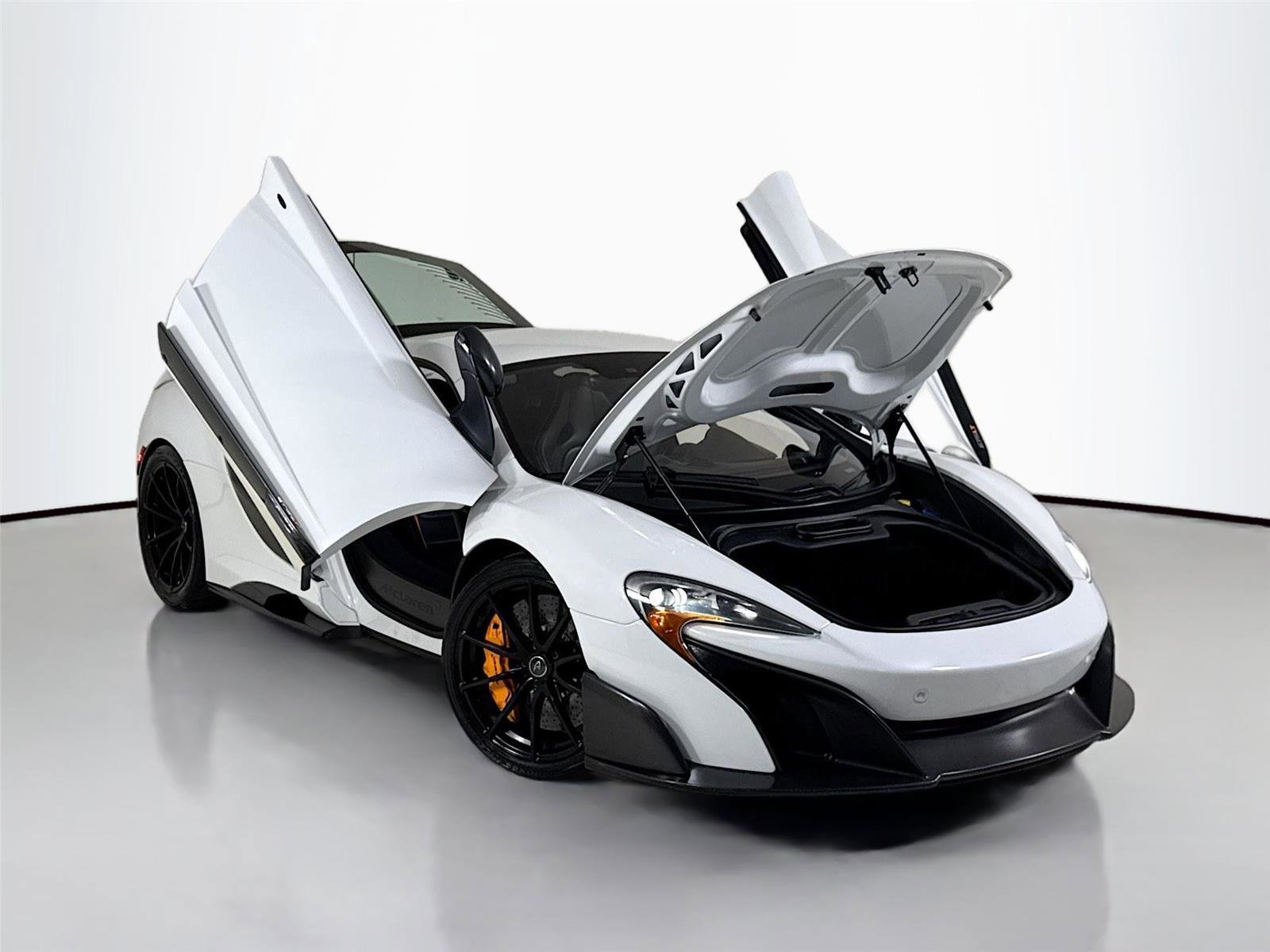 Used 2016 McLaren 675LT Base image 40