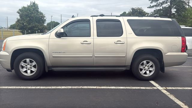 Used 2012 GMC Yukon XL SLT RWD image 7