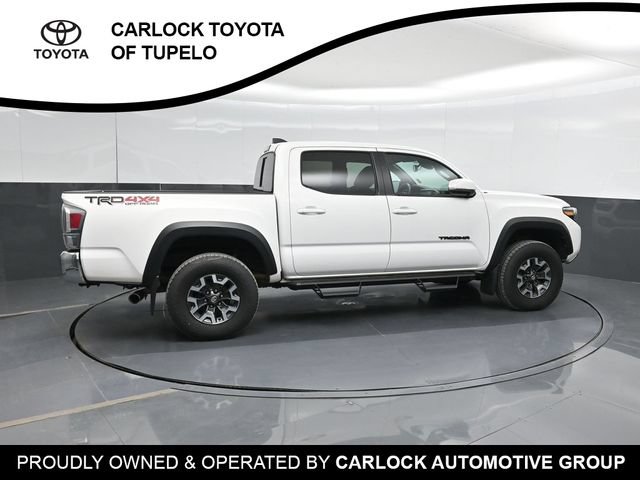 Used 2023 Toyota Tacoma TRD Off-Road AWD/4WD image 4
