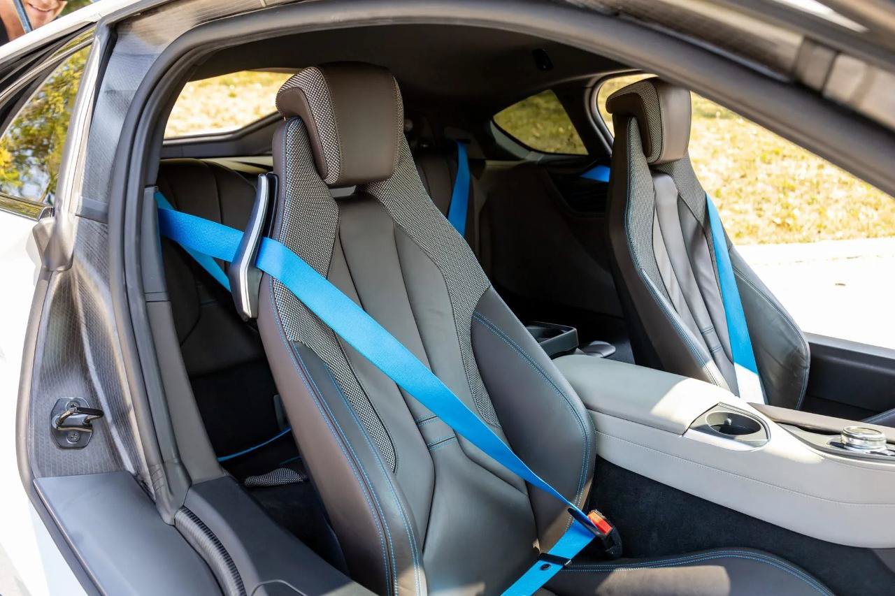 Used 2014 BMW i8 AWD/4WD image 20