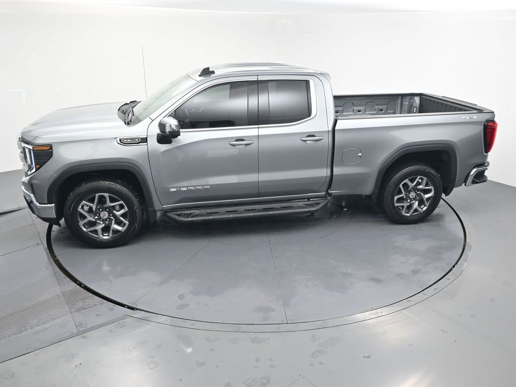 Used 2026 GMC Sierra 1500 SLE w/ Preferred Package image 28