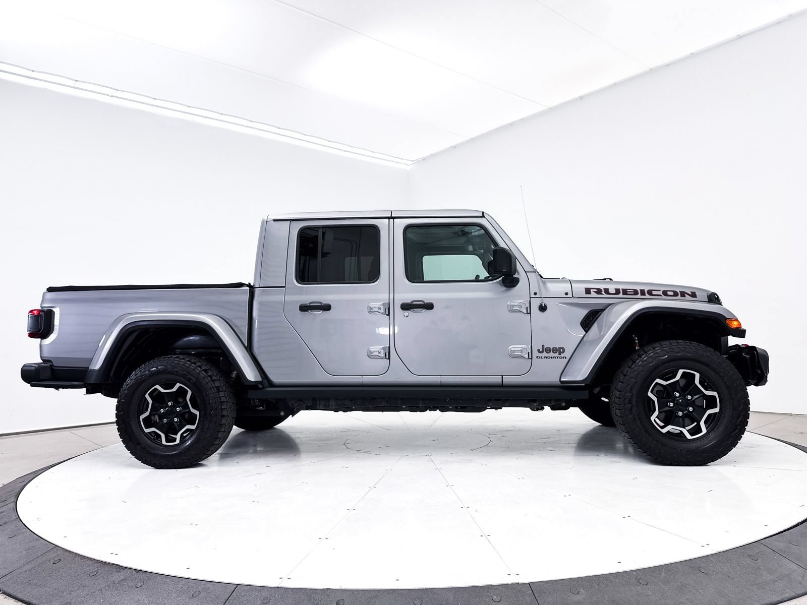 Used 2020 Jeep Gladiator Rubicon AWD/4WD image 38