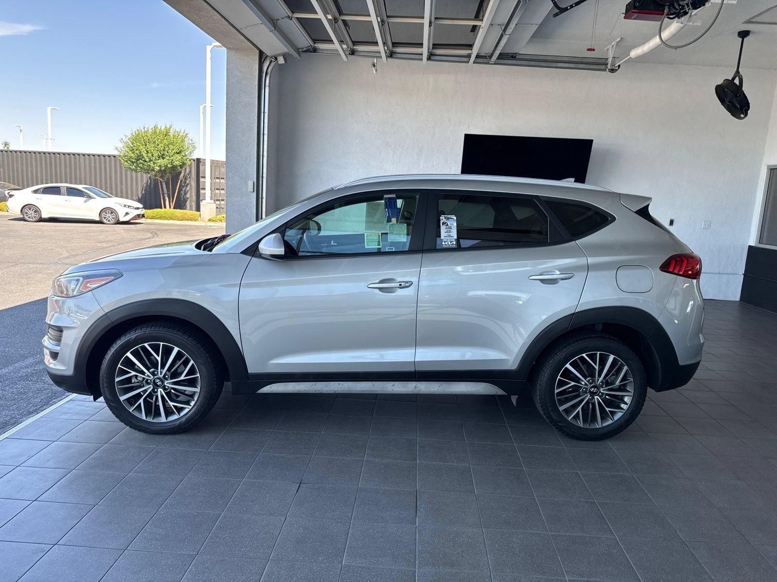 Used 2020 Hyundai Tucson SEL FWD image 11