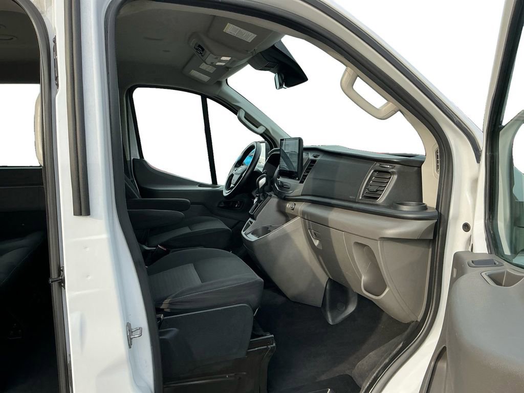 Used 2022 Ford Transit 350 XLT image 22