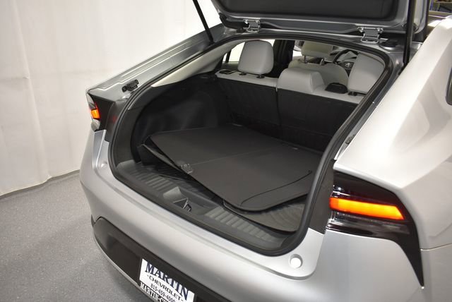 Used 2024 Toyota Prius XLE AWD/4WD image 34