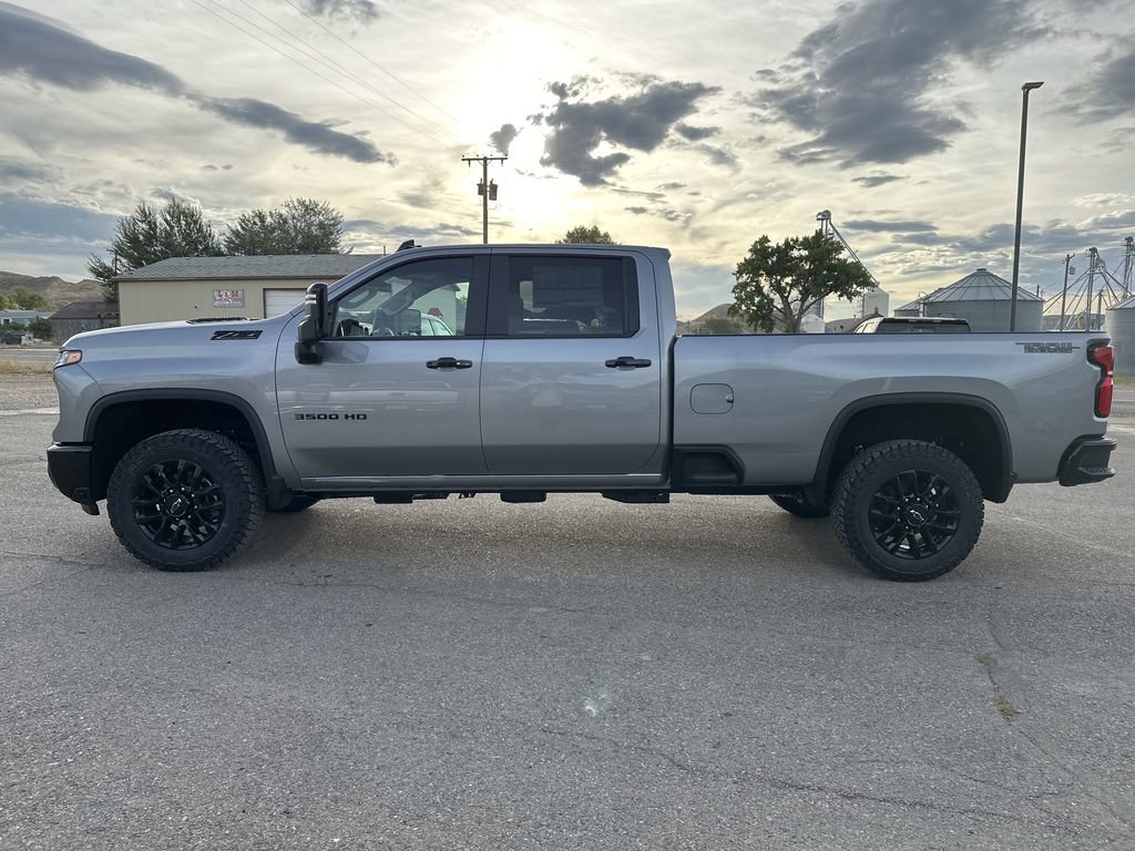 New 2026 Chevrolet Silverado 3500 LT w/ Trail Boss Package image 4