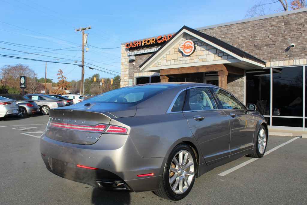 Used 2016 Lincoln MKZ AWD image 5