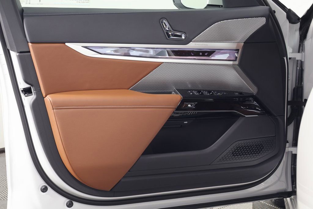 New 2026 BMW i7 eDrive50 w/ Executive Package RWD image 7