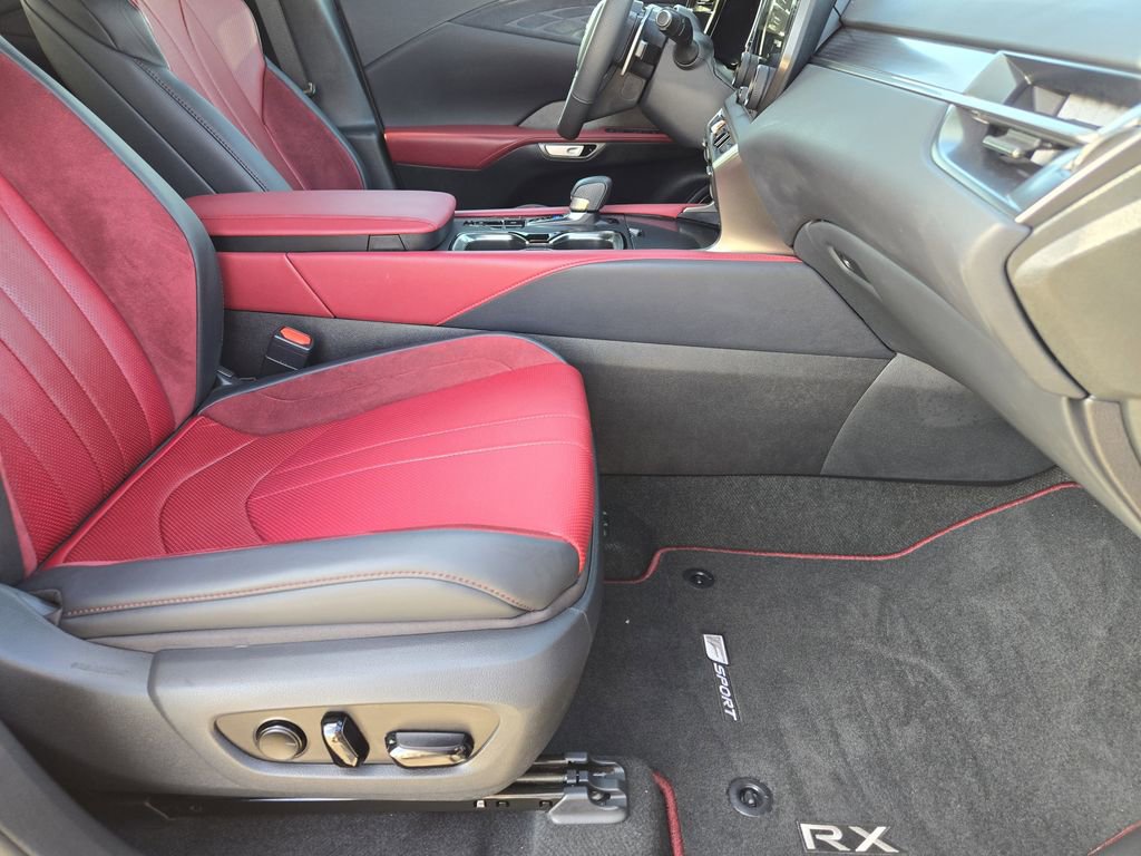 Used 2024 Lexus RX 500h F Sport w/ Convenience Package image 16