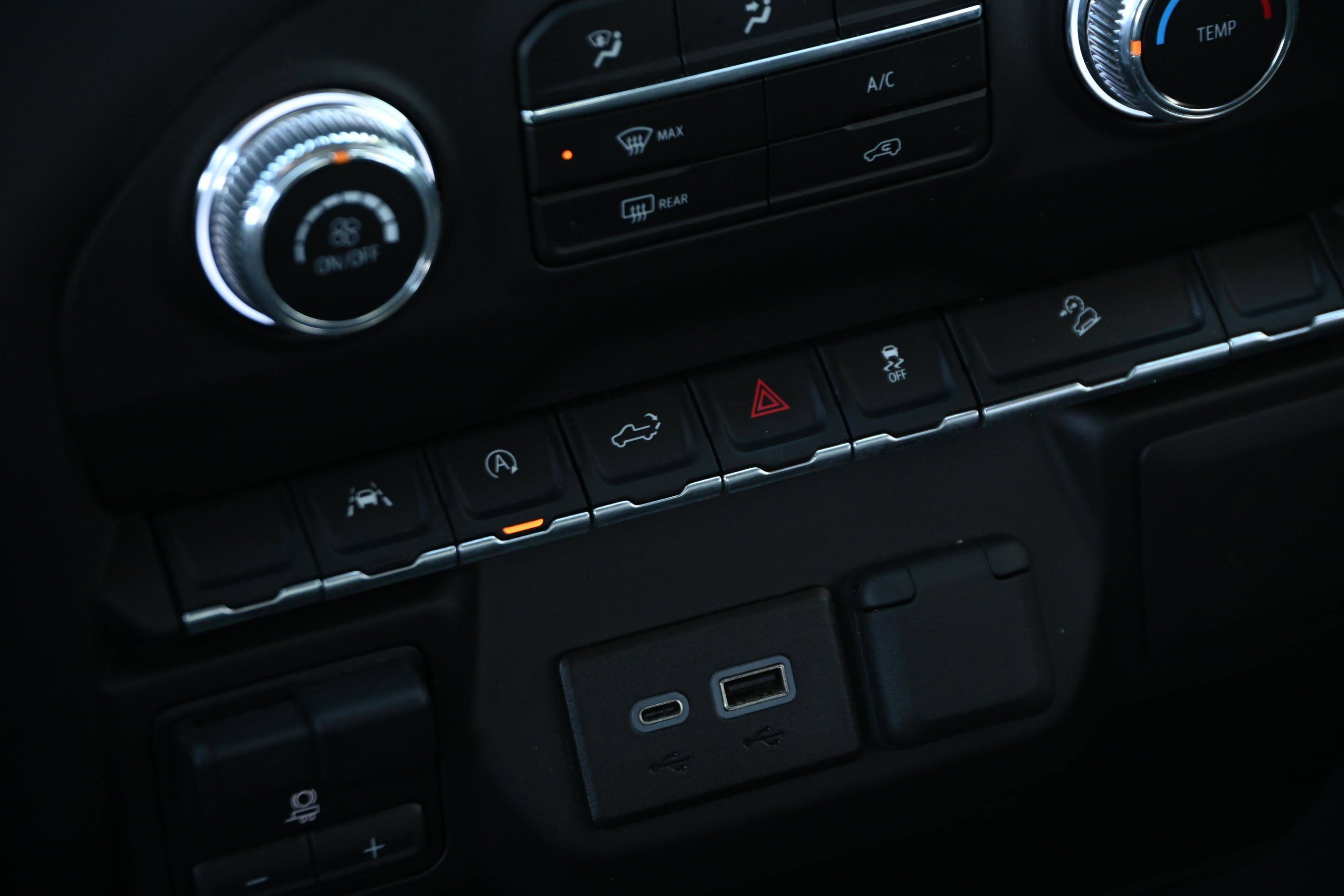 Used 2023 GMC Sierra 1500 Pro w/ Pro Value Package image 19