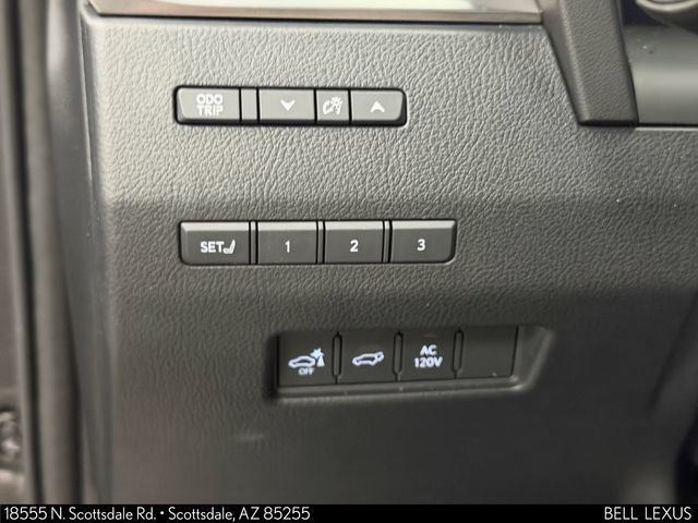 Used 2025 Lexus GX 550 AWD/4WD image 19