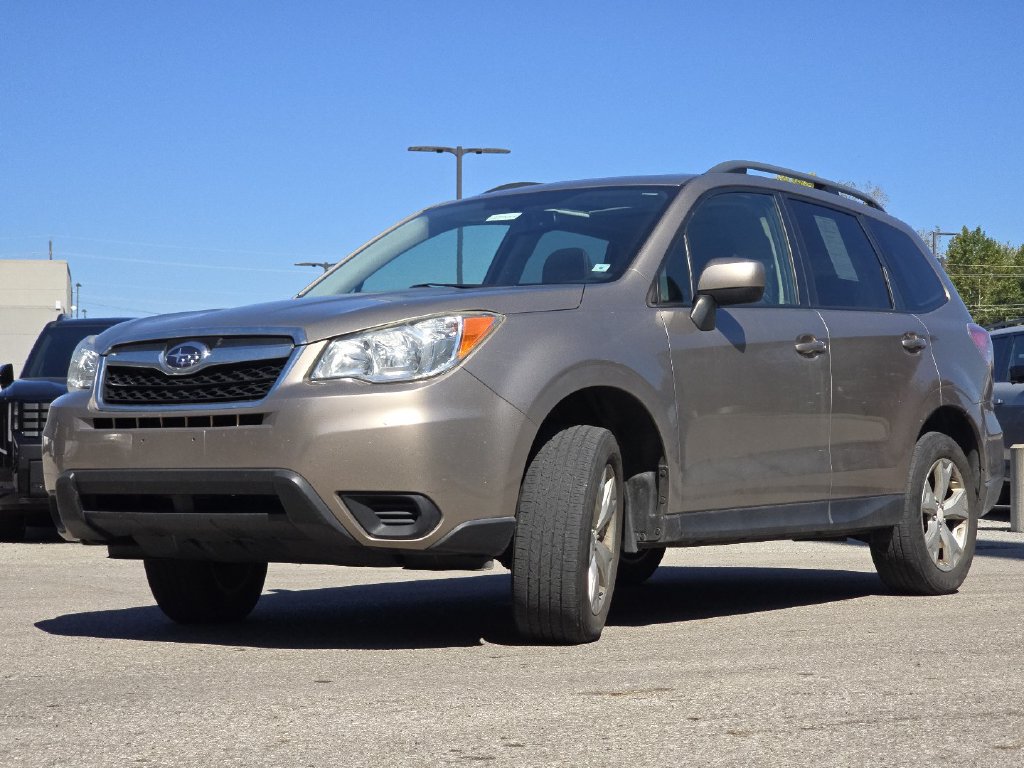 Used 2016 Subaru Forester 2.5i Premium w/ Popular Package #2 AWD/4WD image 12