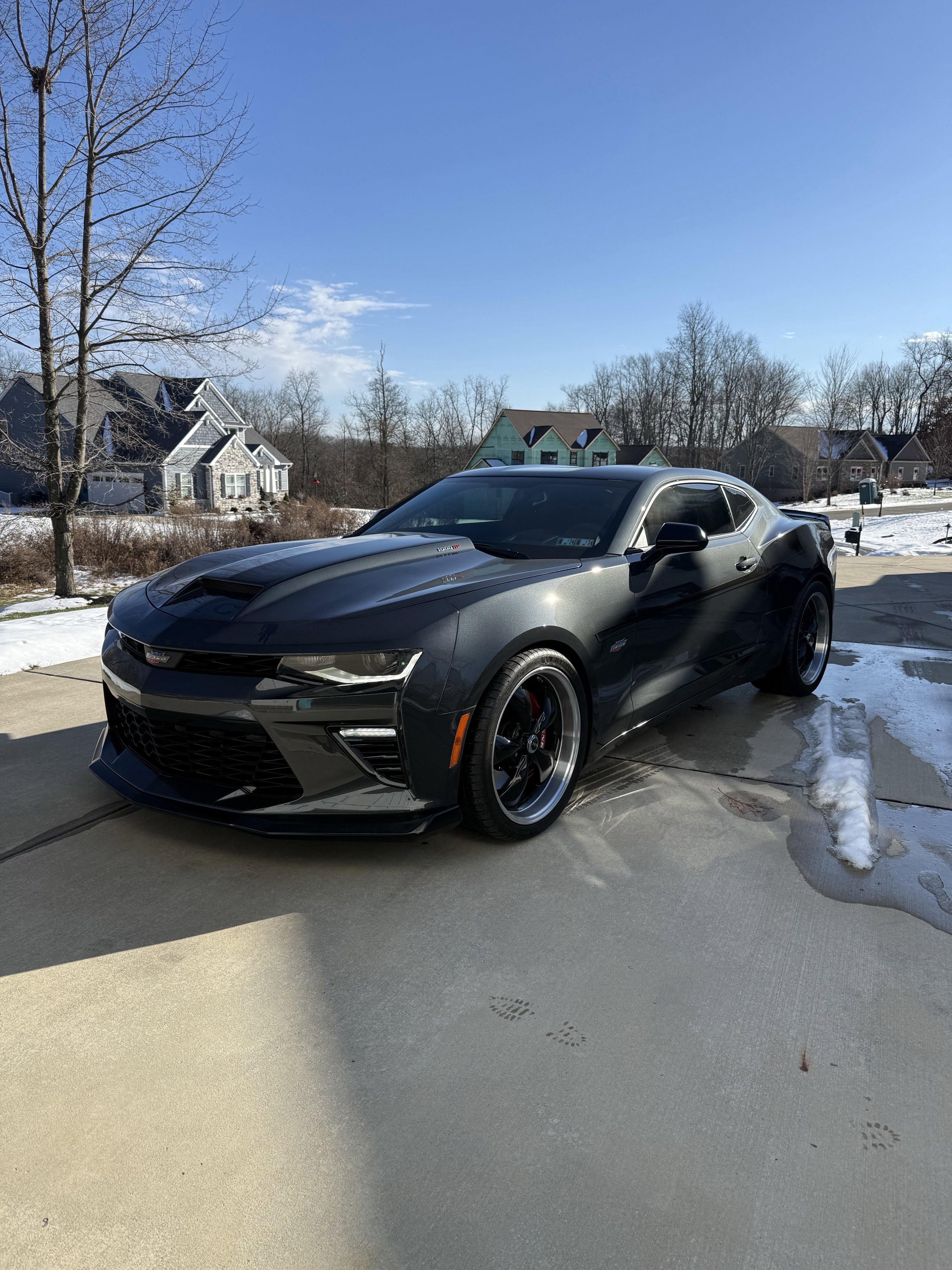 Used 2018 Chevrolet Camaro SS image 6