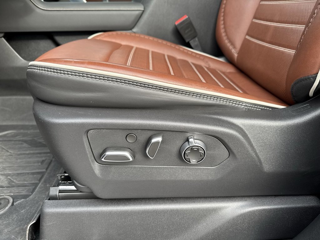 Certified 2024 GMC Sierra 2500 Denali Ultimate image 15