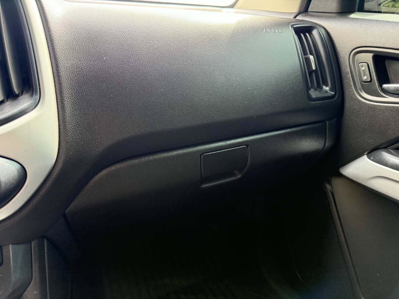 Used 2019 Chevrolet Colorado LT w/ LT Convenience Package RWD image 33