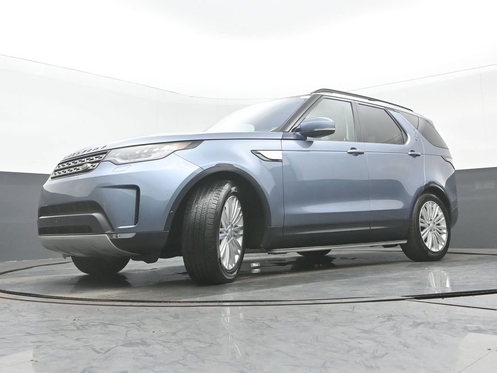 Used 2018 Land Rover Discovery HSE image 30