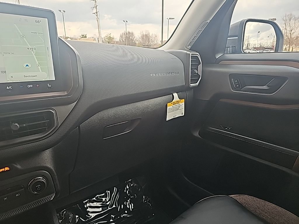 Used 2025 Ford Bronco Sport Outer Banks w/ Outer Banks Tech Package+ AWD/4WD image 19