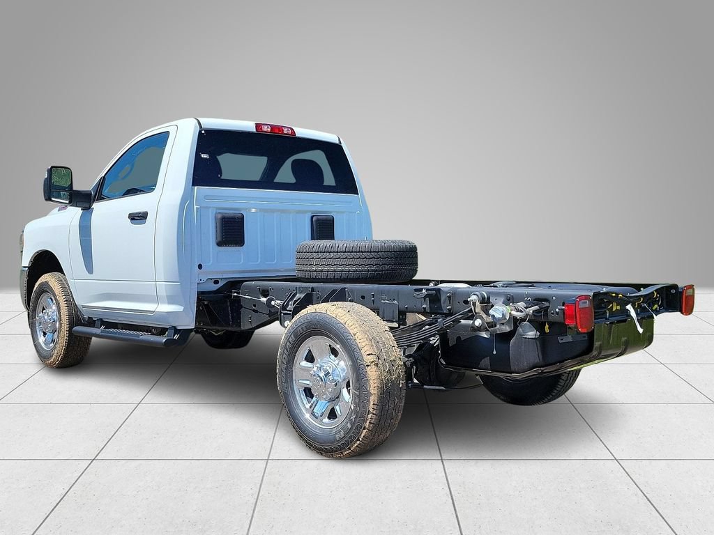 New 2024 RAM 3500 Tradesman w/ Safety Group AWD/4WD image 5