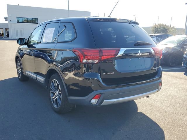 Used 2016 Mitsubishi Outlander FWD image 5