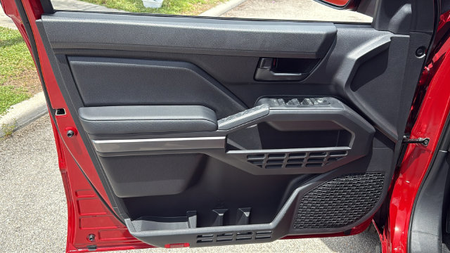 Used 2026 Toyota Tacoma SR5 RWD image 16