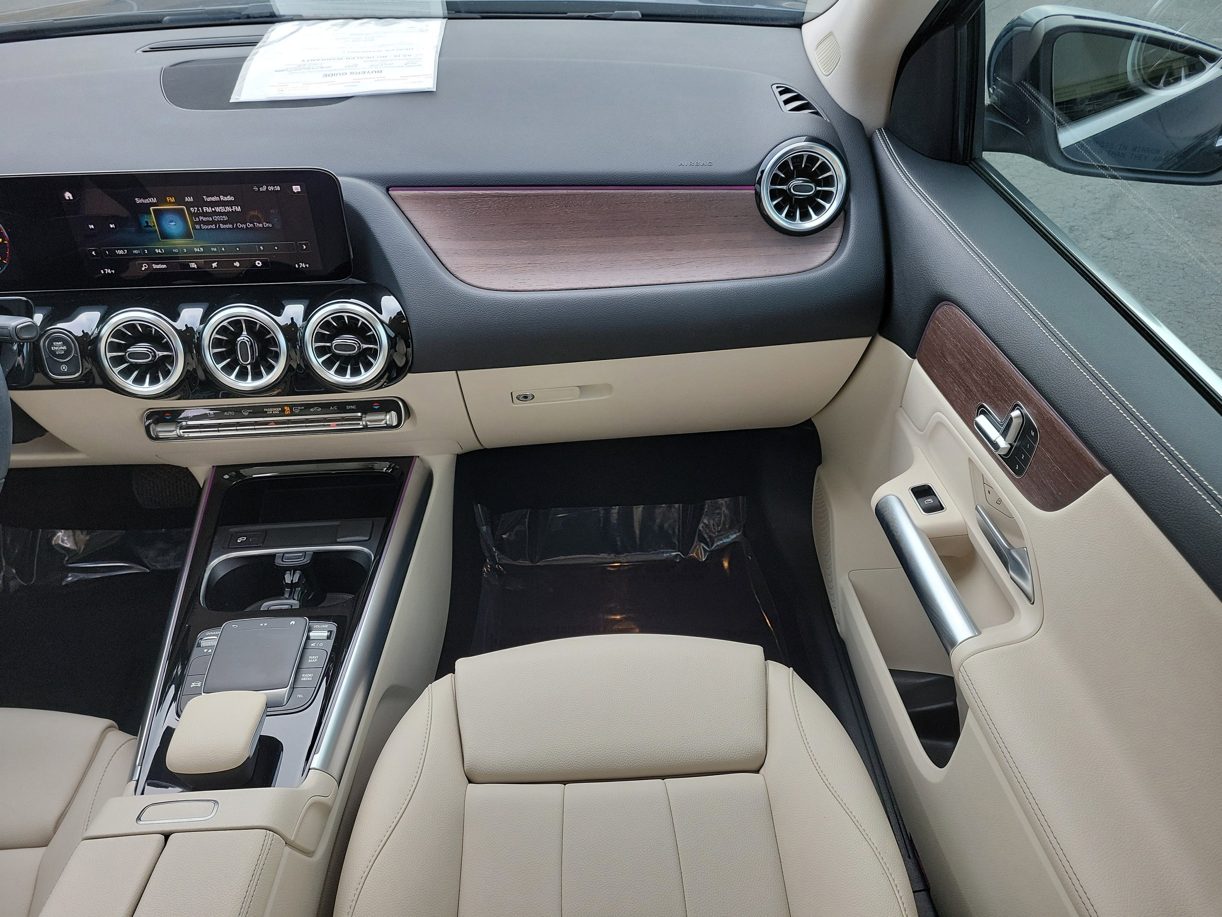 Used 2023 Mercedes-Benz GLA 250 GLA 250 image 16