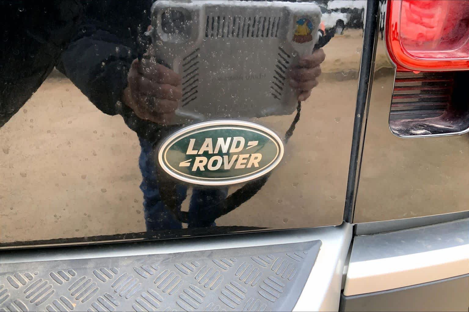 Used 2020 Land Rover Defender 110 SE AWD/4WD image 30
