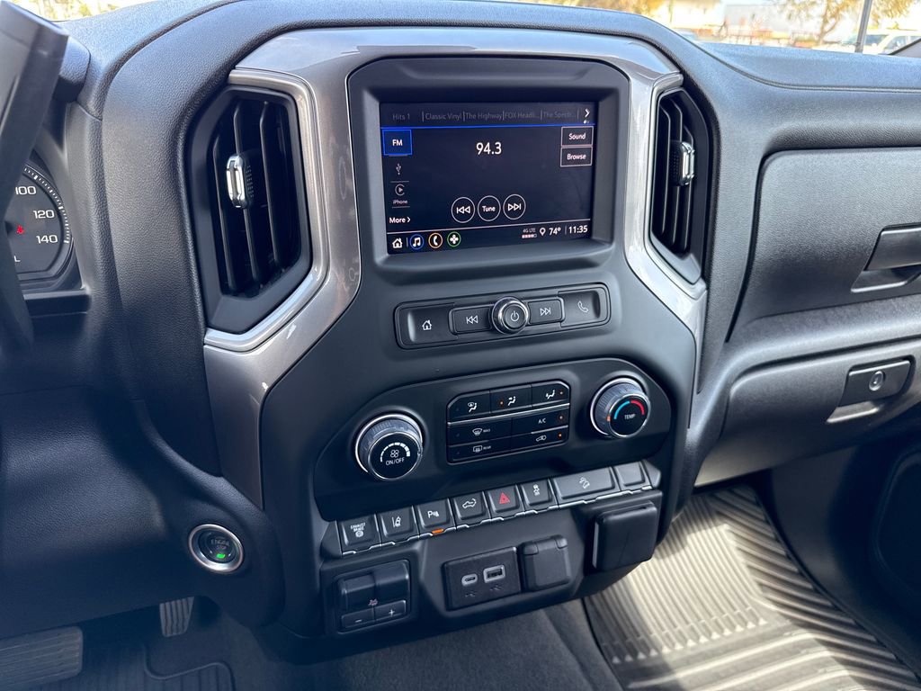 Used 2025 Chevrolet Silverado 2500 Custom w/ Custom Value Package image 20