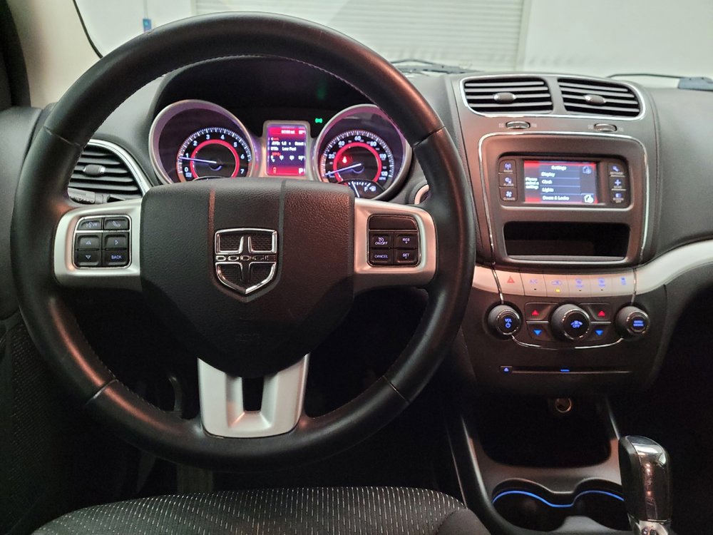 Used 2013 Dodge Journey SE image 22