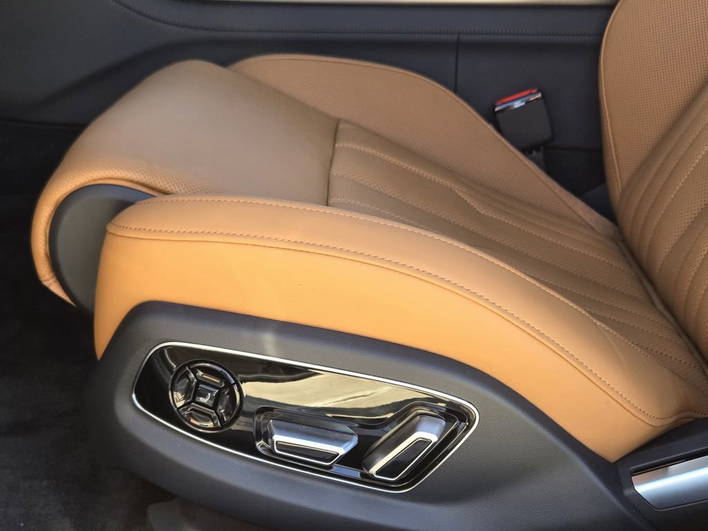 New 2026 Audi A8 L 3.0T image 31