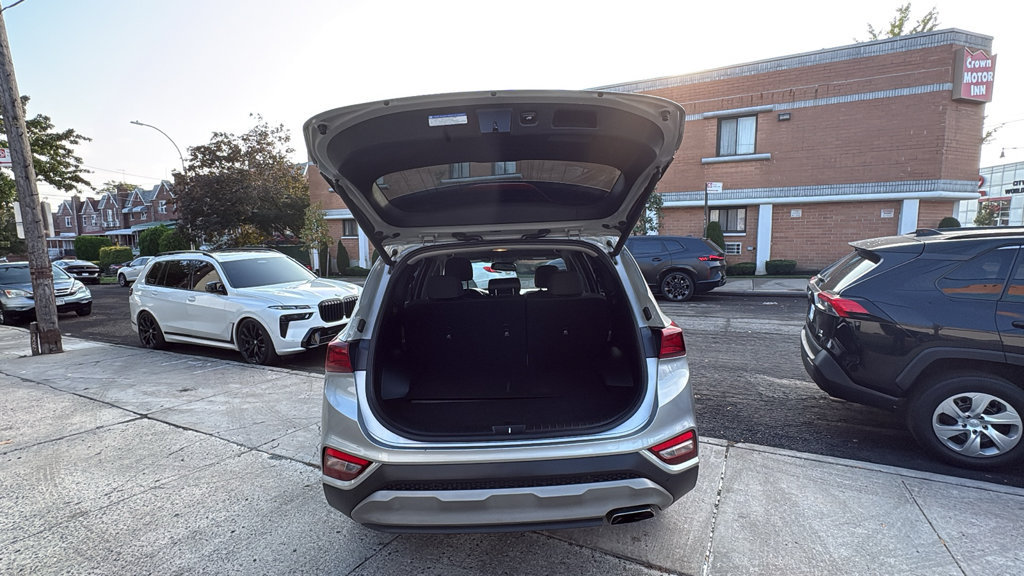 Used 2020 Hyundai Santa Fe SEL w/ Convenience Package AWD/4WD image 32