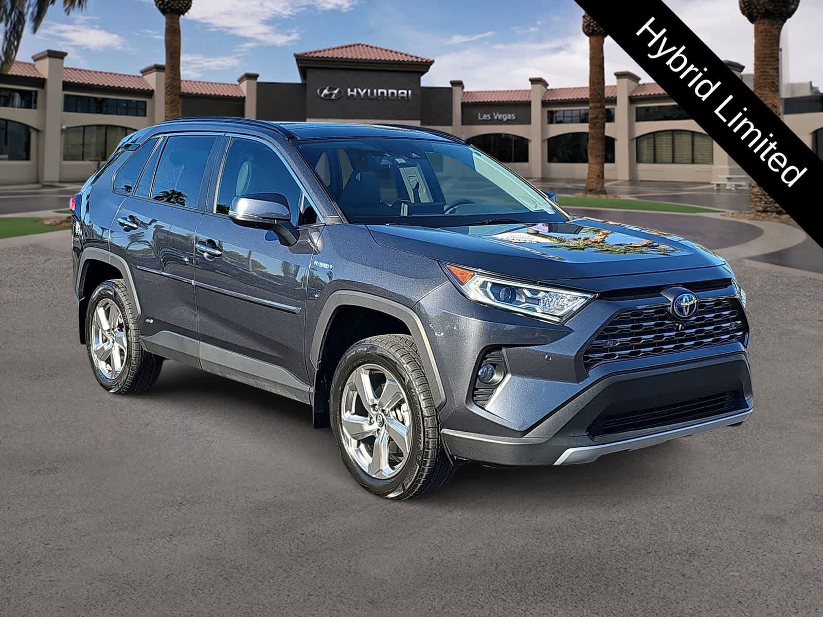 Used 2021 Toyota RAV4 Limited AWD/4WD image 2
